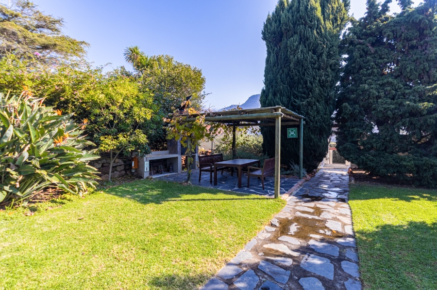 2 Bedroom Property for Sale in Claremont Upper Western Cape